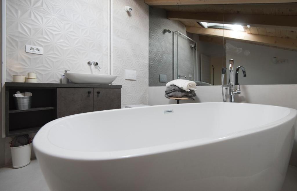 Sibinicum Luxury Rooms Шибеник Экстерьер фото
