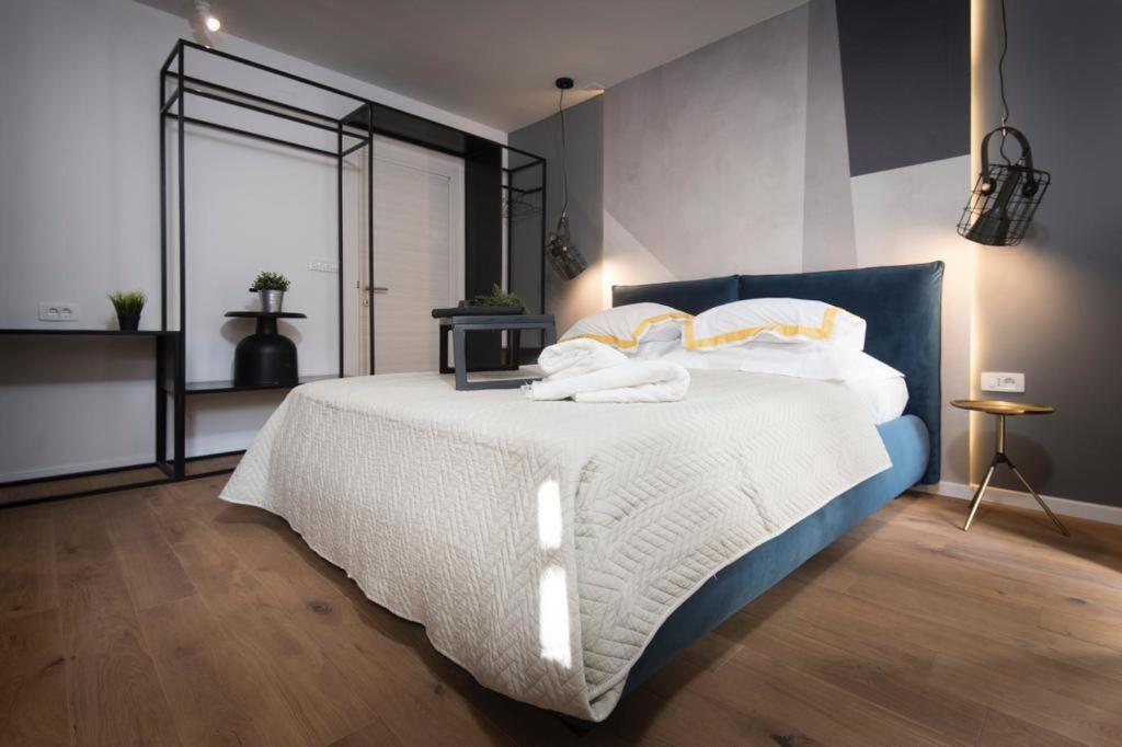 Sibinicum Luxury Rooms Шибеник Экстерьер фото